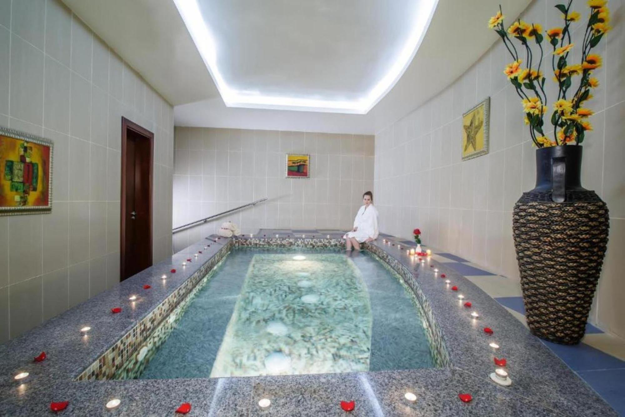 Concorde Hotel Near Exhibition Center By Palette Resorts Fujairah Exterior photo