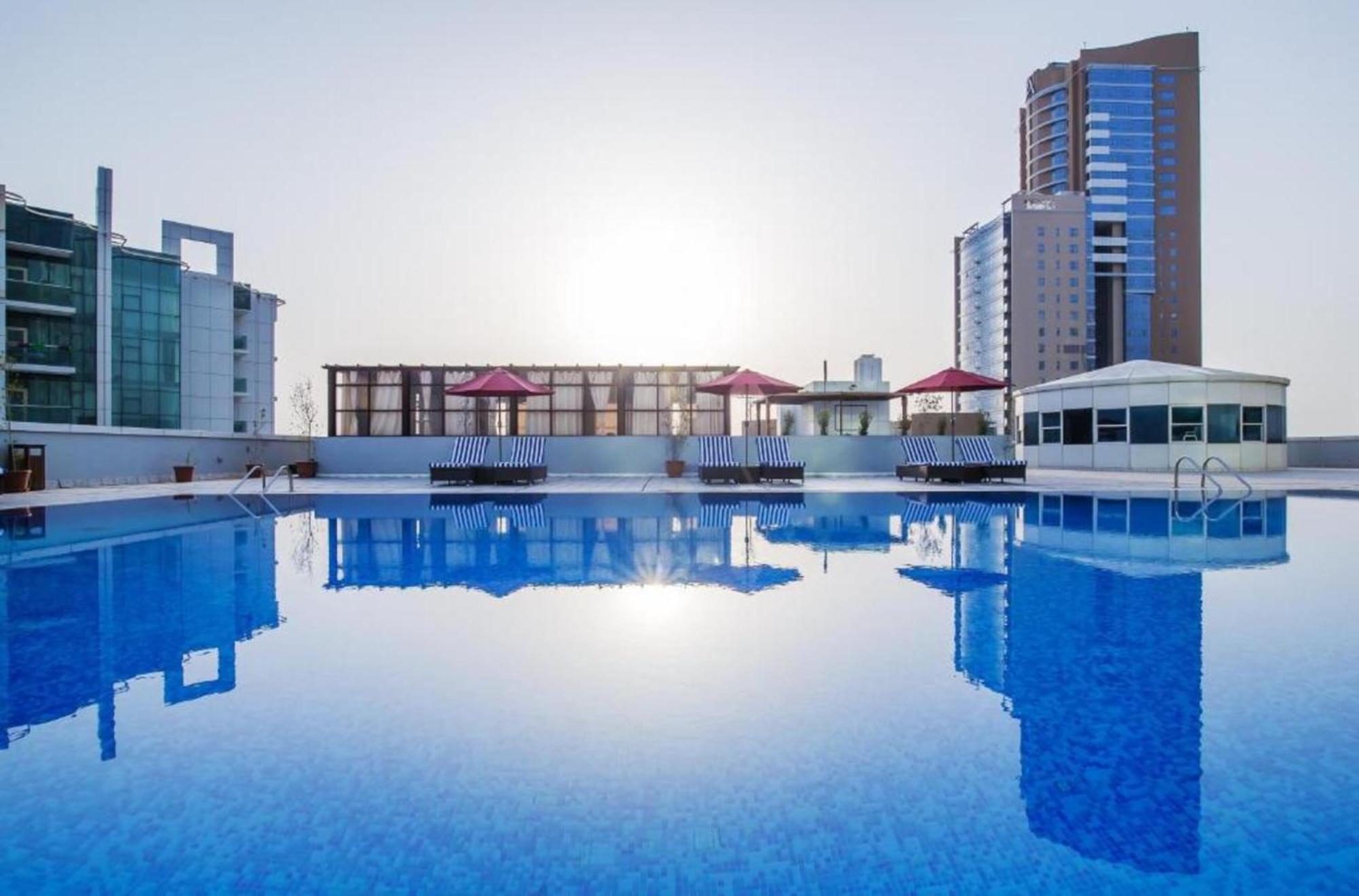 Dancenter Luxe Corniche Hotel Formerly Concorde Hotel Fujairah Exterior photo